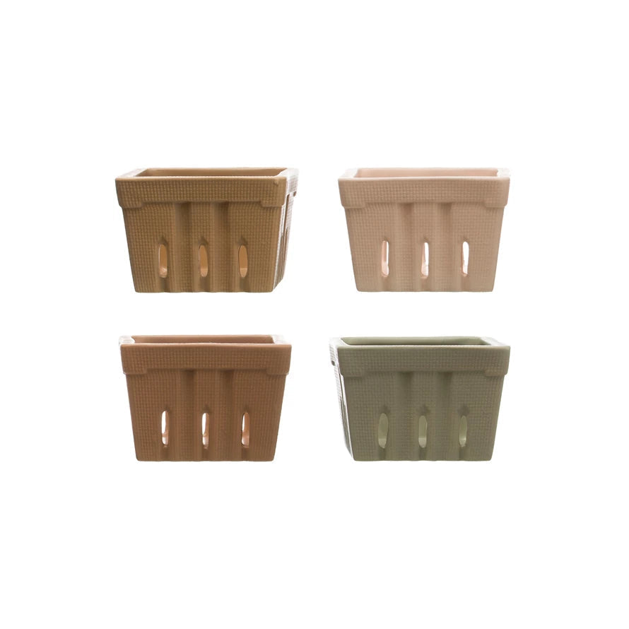 Stoneware Berry Basket- Light Tan